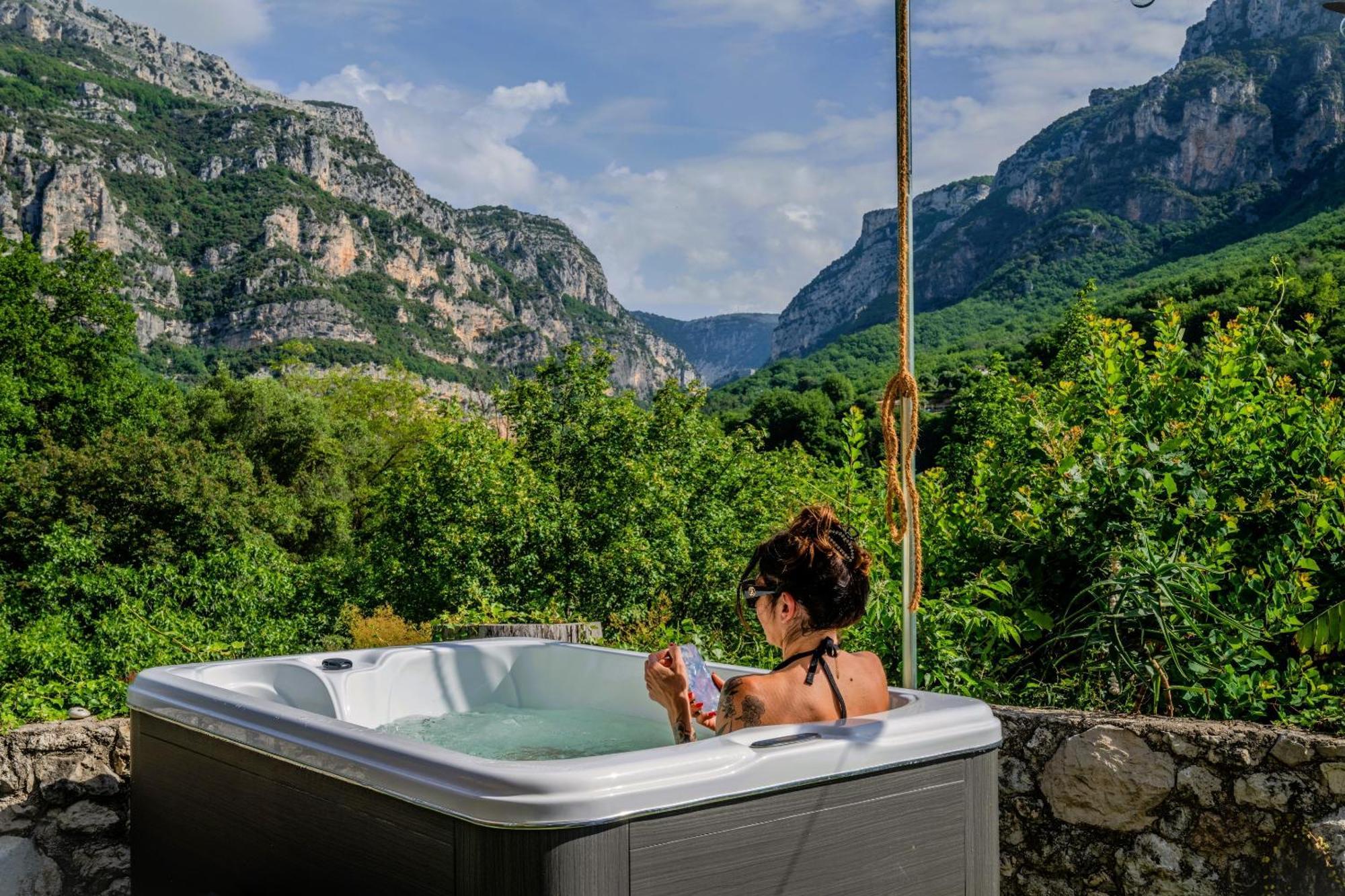 Апартаменты Domaine Les Deux Roches Le Bar-sur-Loup Номер фото