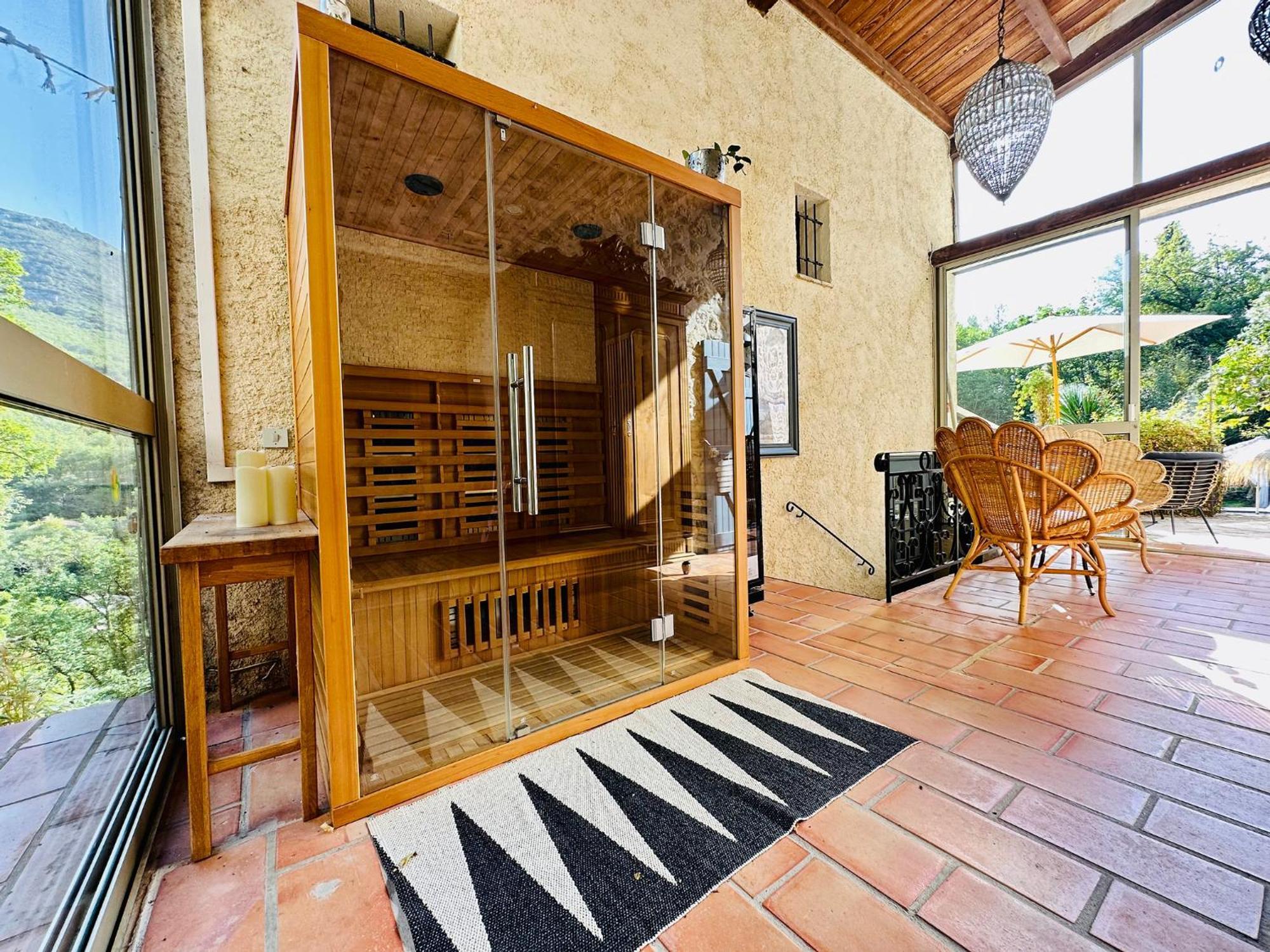 Апартаменты Domaine Les Deux Roches Le Bar-sur-Loup Экстерьер фото
